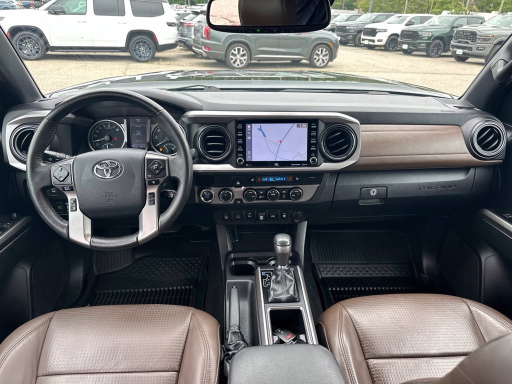 Used 2020 Toyota Tacoma Limited AWD/4WD image 19