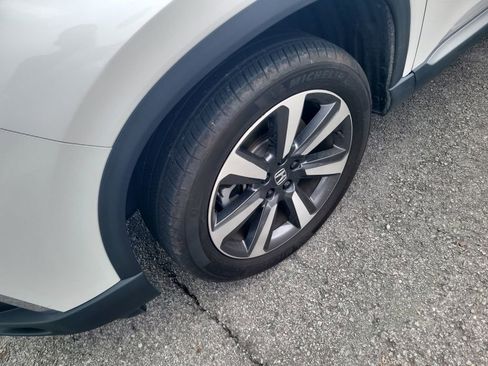 Used 2024 Honda Pilot Touring image 8