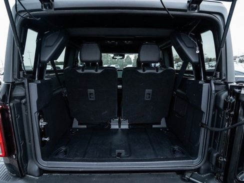 Used 2024 Ford Bronco Black Diamond image 34