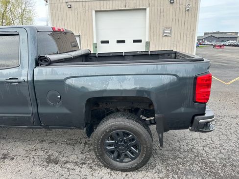 Used 2019 Chevrolet Silverado 2500 LT image 15