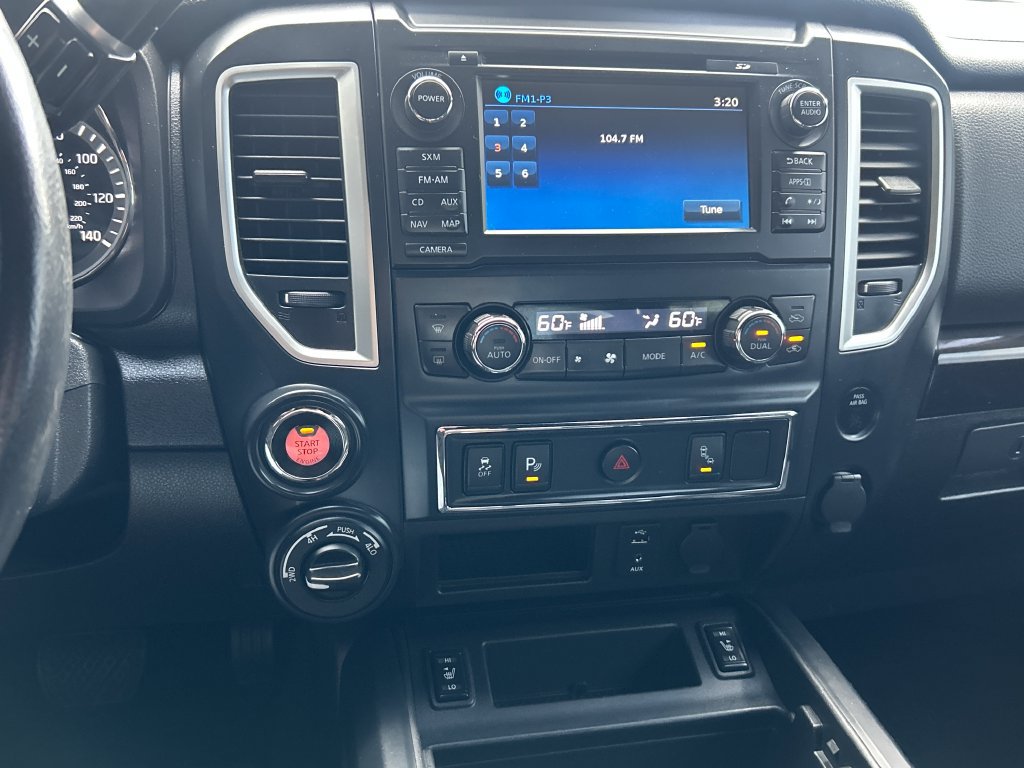 Used 2018 Nissan Titan SV w/ SV Convenience Package AWD/4WD image 20