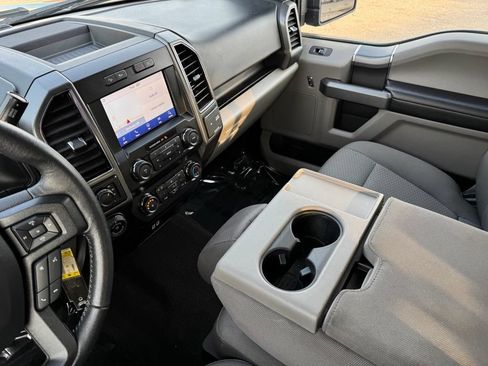 Used 2020 Ford F150 XLT w/ Equipment Group 302A Luxury AWD/4WD image 17