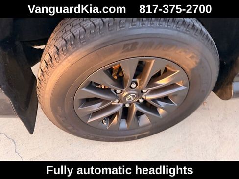 Used 2023 Lexus GX 460 Premium image 10