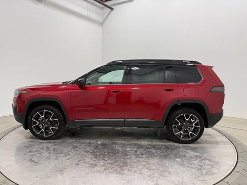 New 2026 Jeep Cherokee Overland image 4