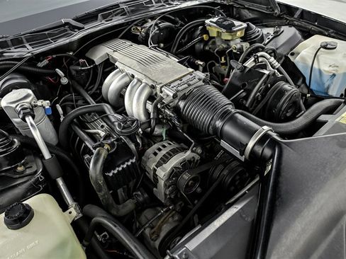 Used 1987 Chevrolet Camaro Z28 RWD image 12