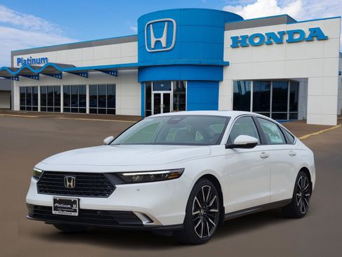 New 2026 Honda Accord Touring image 2