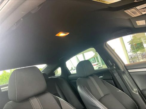 Used 2020 Honda Civic Sport image 23