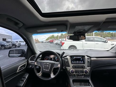 Used 2019 GMC Yukon Denali w/ Open Road Package image 24