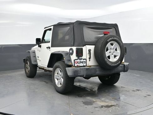 Used 2008 Jeep Wrangler X AWD/4WD image 9