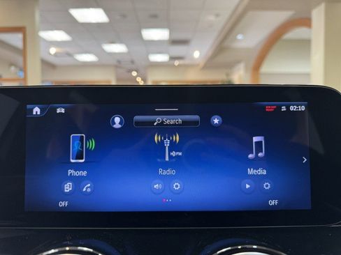 Certified 2025 Mercedes-Benz GLB 250 image 12