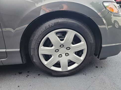 Used 2011 Honda Civic LX image 14