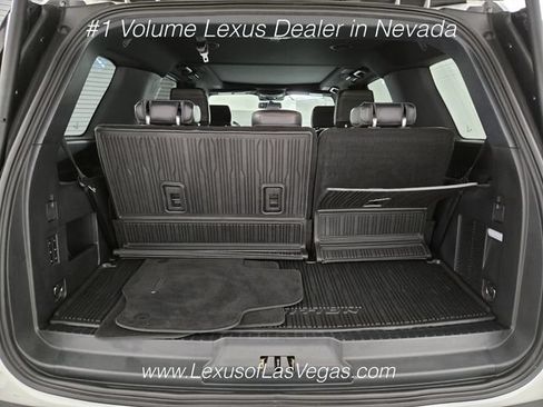 Used 2023 Ford Expedition Platinum AWD/4WD image 21
