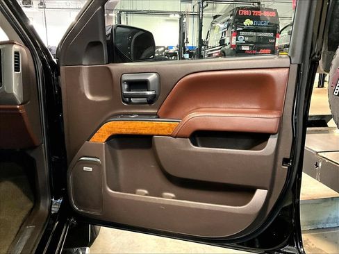 Used 2016 Chevrolet Silverado 1500 High Country AWD/4WD image 12