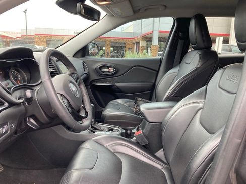 Used 2023 Jeep Cherokee Altitude Lux image 10