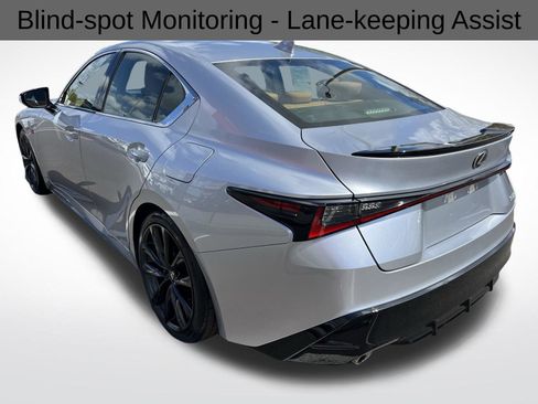 Used 2023 Lexus IS 350 F Sport image 9