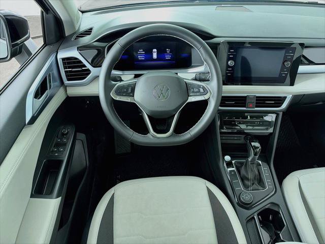 New 2026 Volkswagen Taos SE AWD/4WD image 22