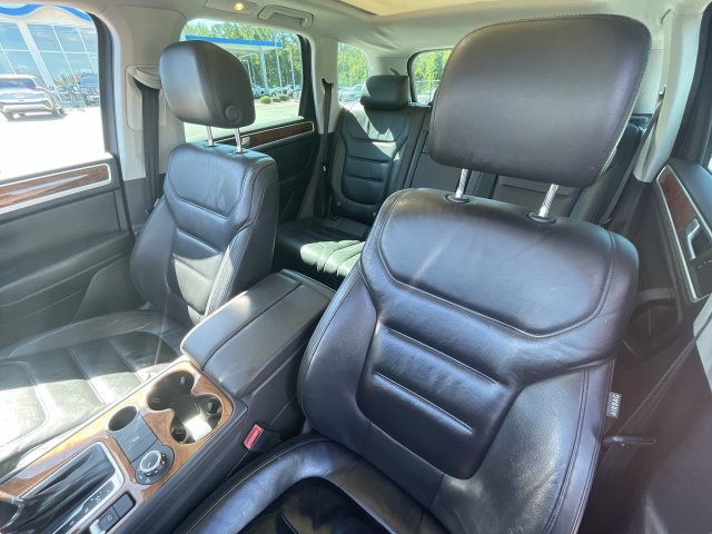 Used 2014 Volkswagen Touareg VR6 AWD/4WD image 15