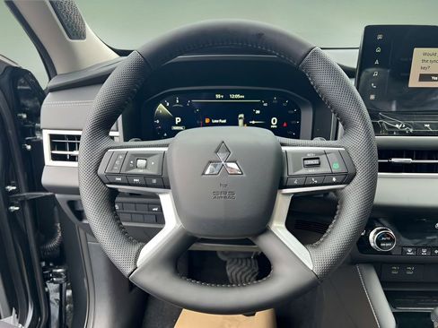 New 2026 Mitsubishi Outlander SE AWD/4WD image 19