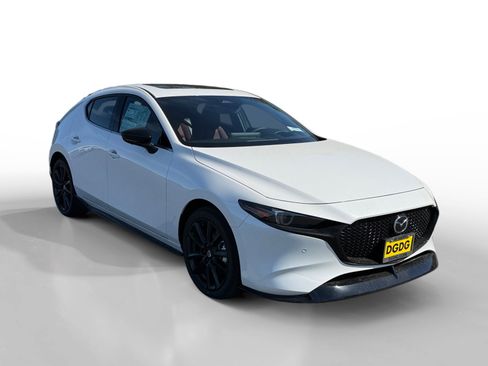 New 2026 MAZDA MAZDA3 Hatchback w/ Appearance Package image 7