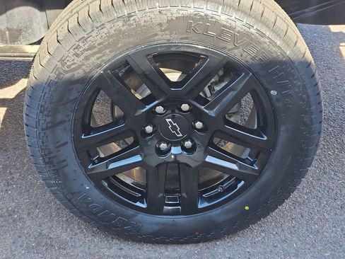 Used 2023 Chevrolet Silverado 1500 Custom Trail Boss image 10