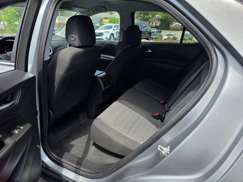Used 2024 Chevrolet Equinox LT AWD/4WD image 23