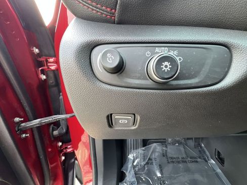 Certified 2020 Chevrolet Blazer RS image 18