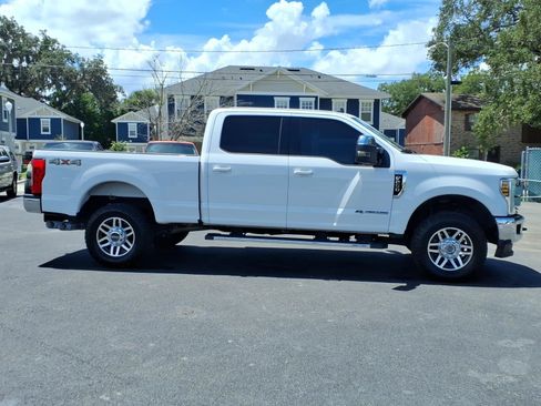 Used 2019 Ford F250 Lariat w/ Lariat Value Package AWD/4WD image 6