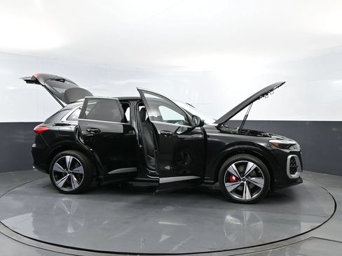 New 2026 Audi SQ5 Premium Plus AWD/4WD image 28