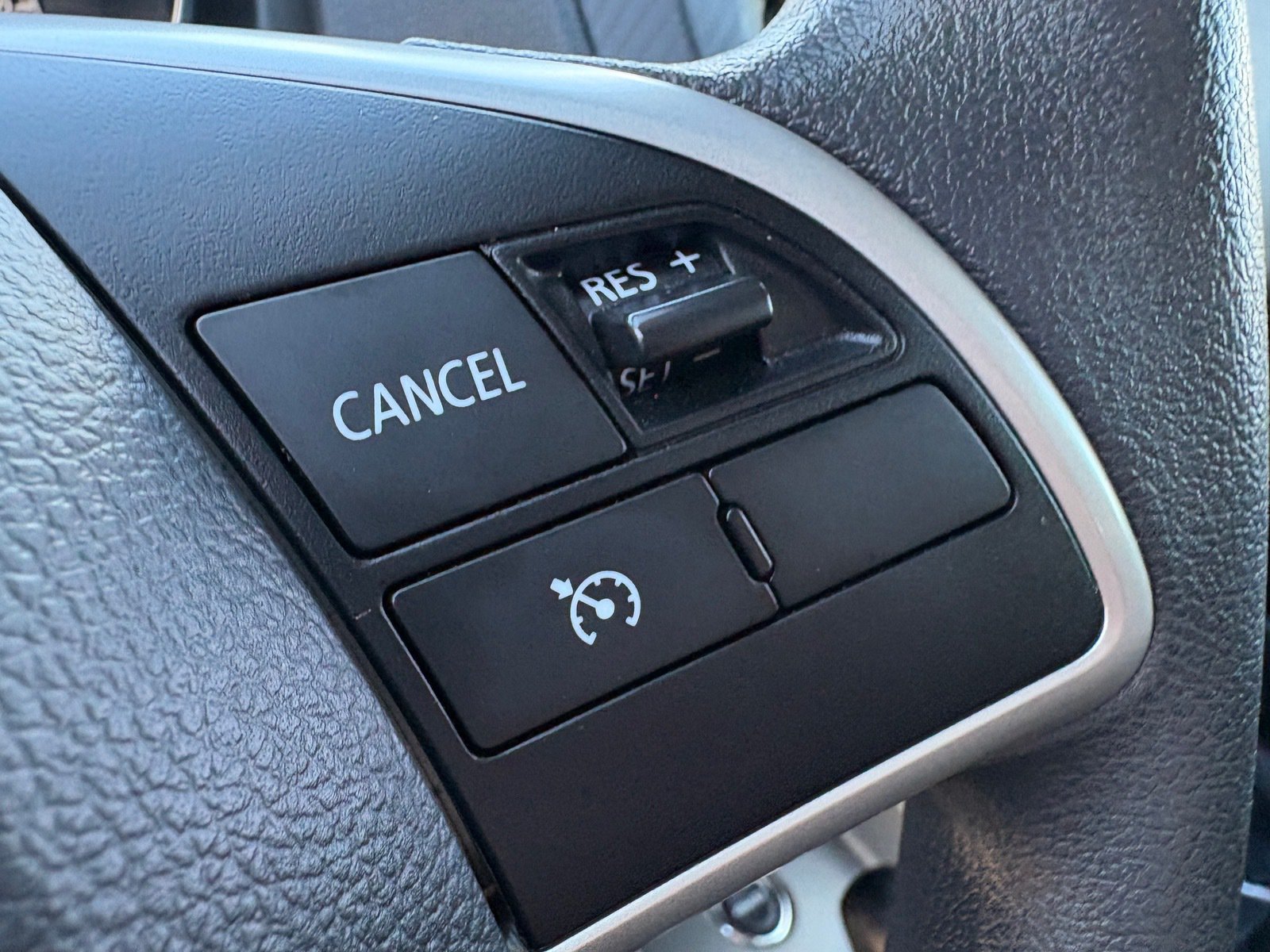 Used 2025 Mitsubishi Outlander Sport AWD image 17