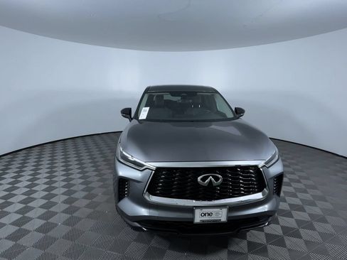 Used 2023 INFINITI QX60 Pure AWD/4WD image 3