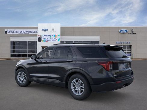 New 2026 Ford Explorer Active image 4