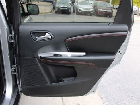 Used 2016 Dodge Journey R/T w/ Driver Convenience Group image 23