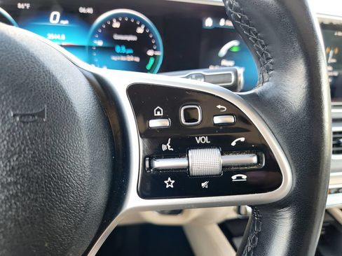 Used 2021 Mercedes-Benz GLE 350 4MATIC image 32