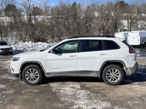 Used 2022 Jeep Cherokee Latitude Lux w/ Sun & Sound Group image 6