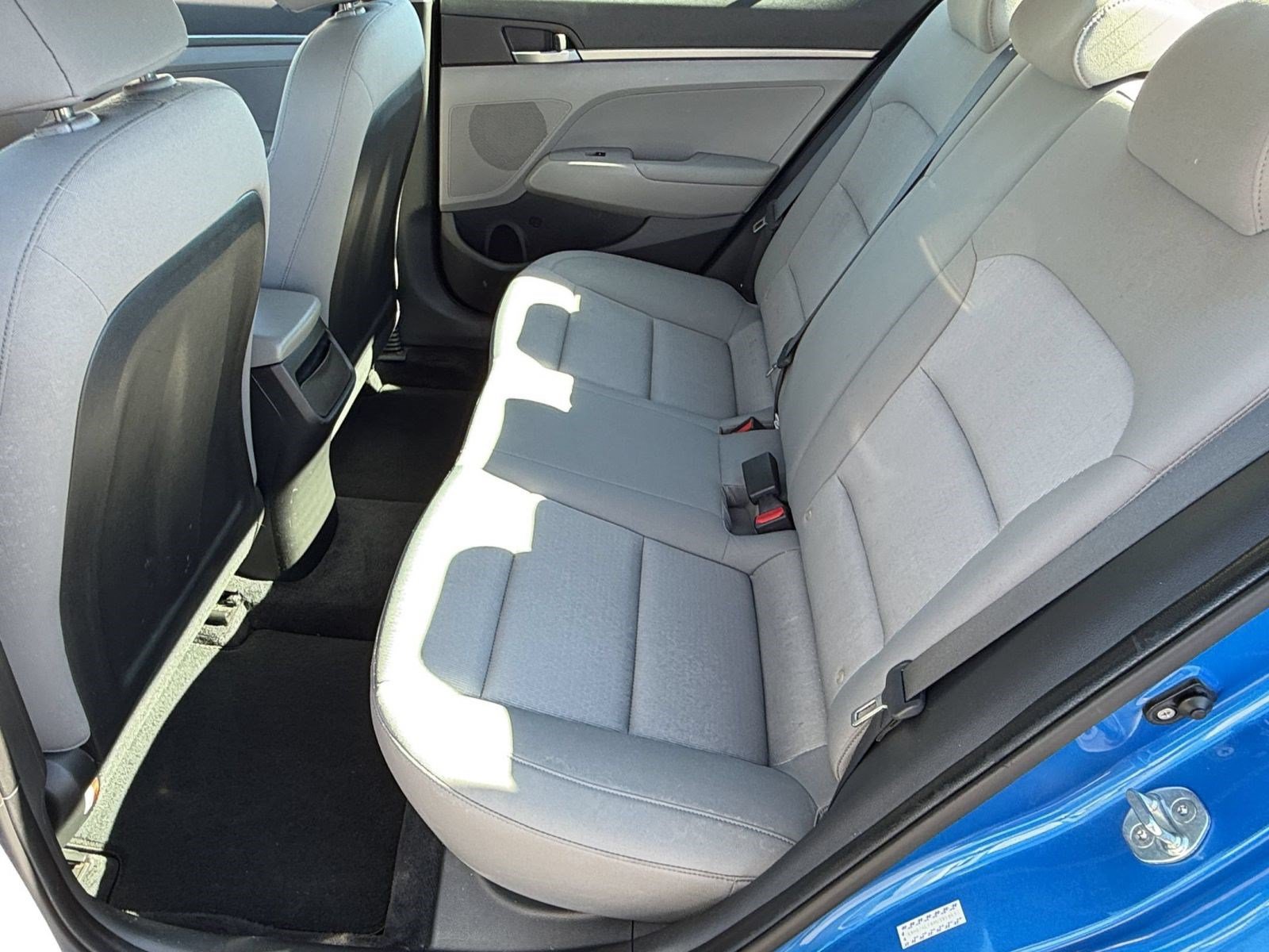 Used 2017 Hyundai Elantra SE FWD image 20