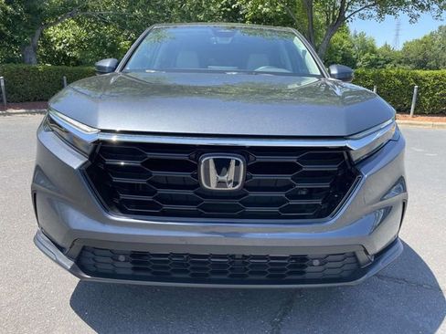 Used 2025 Honda CR-V EX-L image 2