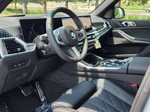 New 2026 BMW X5 M60i AWD/4WD image 10