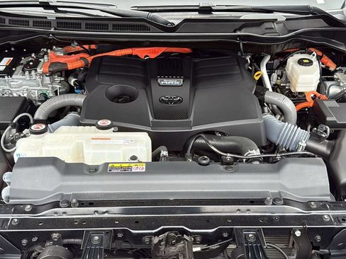 Certified 2024 Toyota Sequoia Capstone AWD/4WD image 36