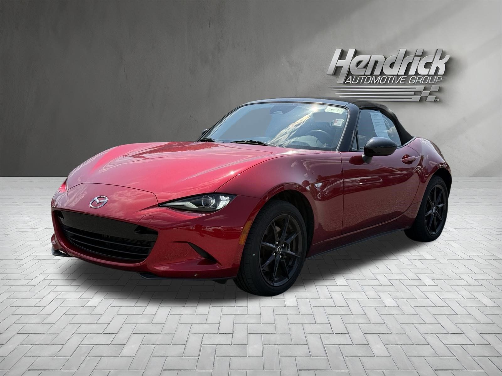 Used 2025 MAZDA MX-5 Miata Sport RWD image 5
