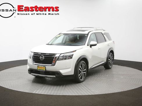Used 2023 Nissan Pathfinder Platinum AWD/4WD image 58