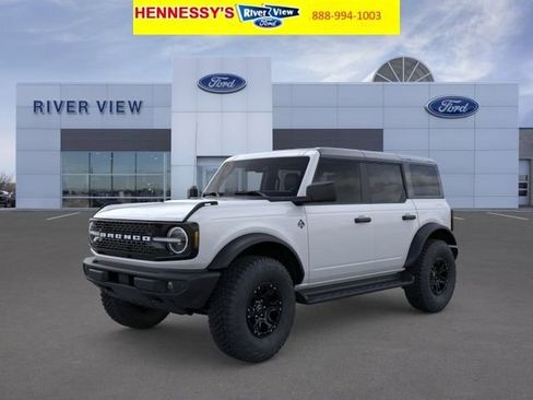 New 2026 Ford Bronco Outer Banks AWD/4WD image 1