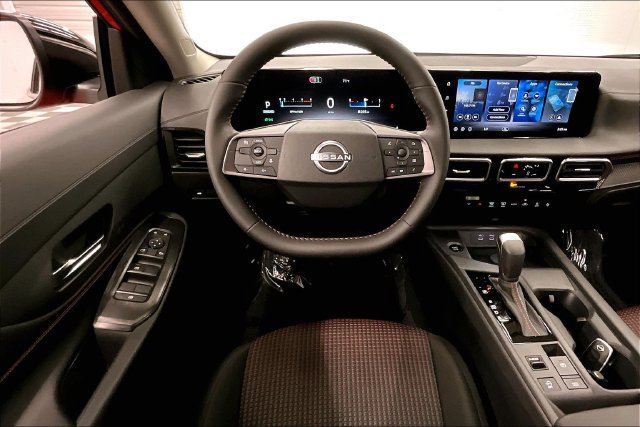 New 2027 Nissan Sentra SR FWD image 22