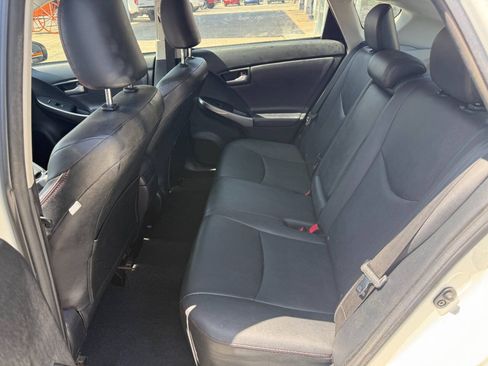 Used 2013 Toyota Prius FWD image 10