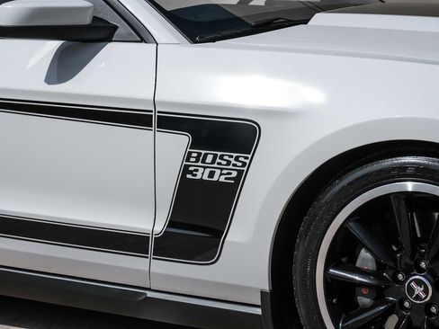 Used 2012 Ford Mustang Boss 302 w/ Boss 302 Accessory Pkg image 44