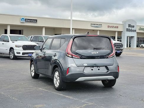 Used 2024 Kia Soul LX w/ Option Group 015 image 4