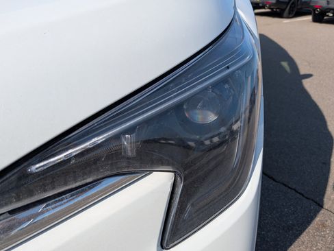 Used 2023 Subaru Ascent Premium w/ Convenience Package image 16