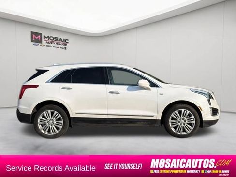 Used 2018 Cadillac XT5 Premium Luxury w/ Driver Assist Package AWD/4WD image 8
