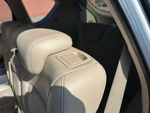 Used 2006 Subaru Tribeca Limited image 25