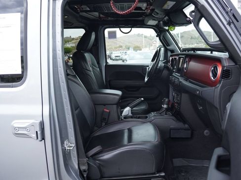 Certified 2020 Jeep Gladiator Rubicon AWD/4WD image 27