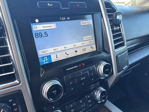 Used 2016 Ford F150 Lariat w/ Equipment Group 502A Luxury image 10